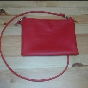 Gorgeous Red Shoulder Bag